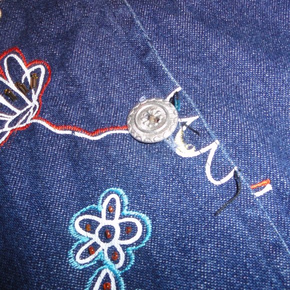 Vintage 90s Denim Jacket Floral Beads Embroidery - Picture 6 of 6